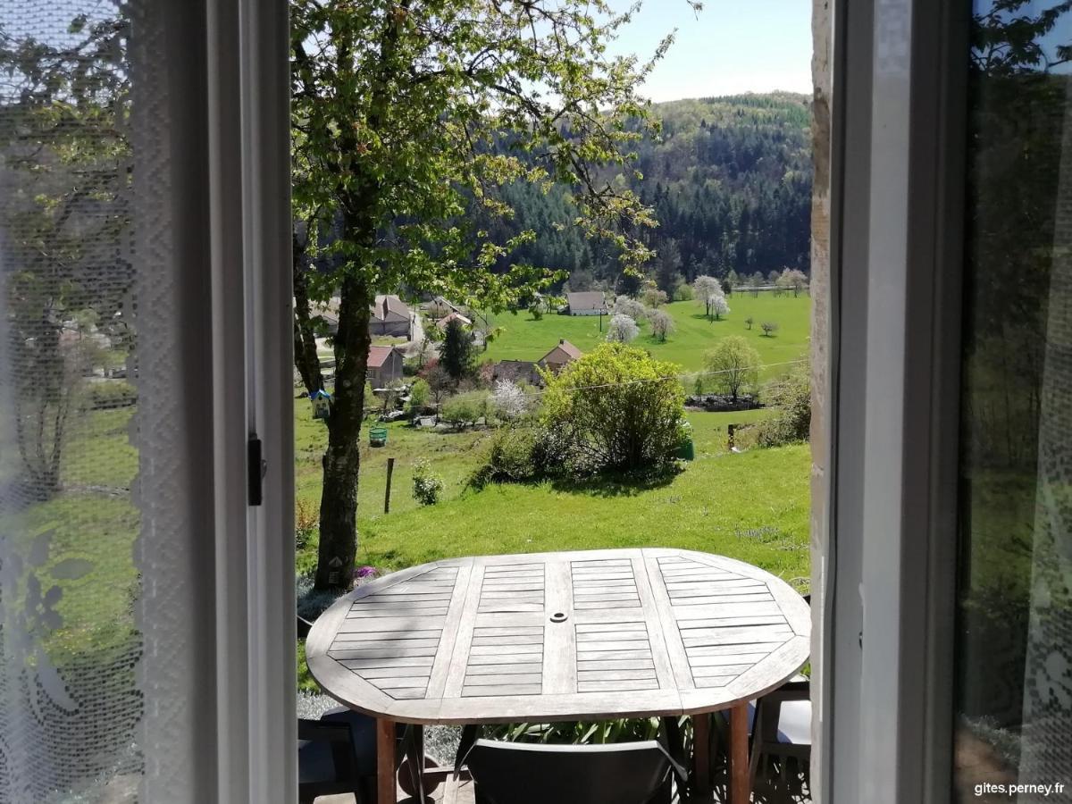 Gite Rural Les Maires D'Avaux Saint-Bresson エクステリア 写真
